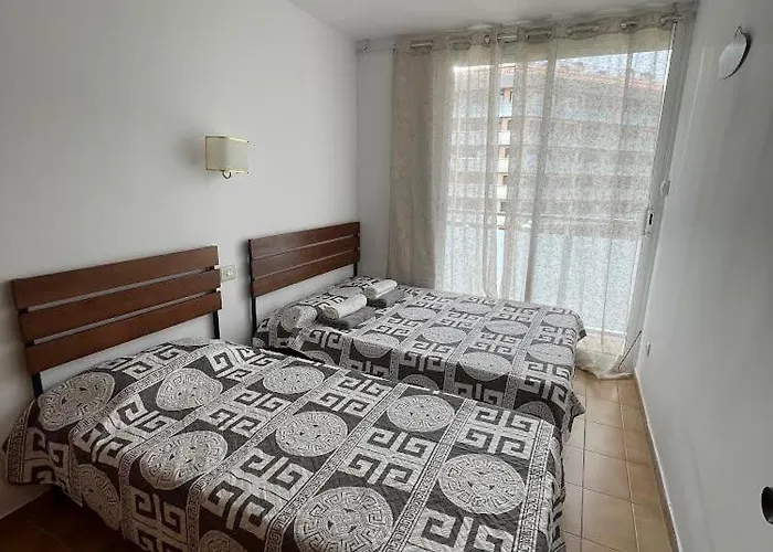 Apartmán Piso Reformado Con Terraza, Piscina, 3 Minutos De Playa De Fenals Lloret de Mar
